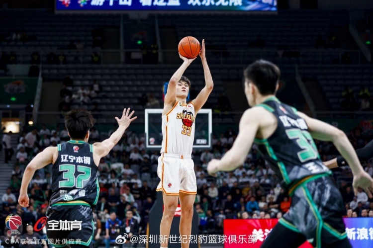 20分4板2助！王浩然：老大哥們不在的情況下 我要承擔(dān)更多責(zé)任