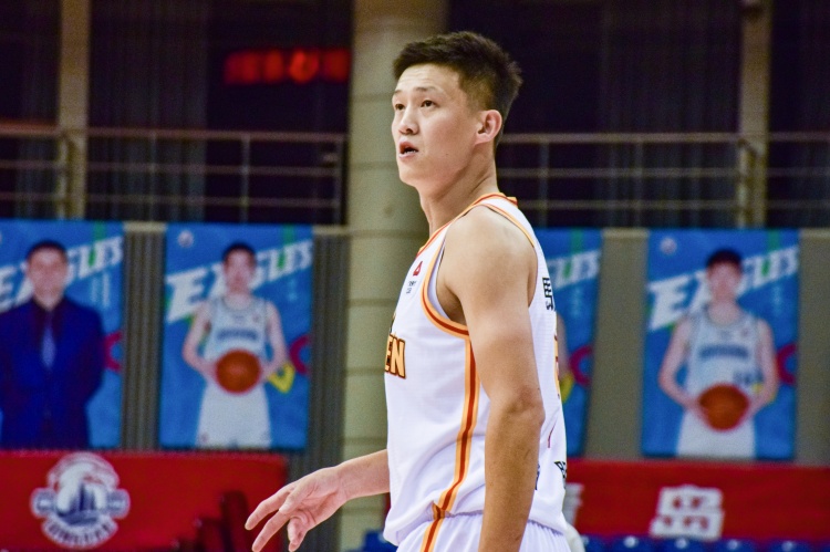 無了？深圳隊想進季后賽需要最后6輪全勝 還需要同曦最后6輪全敗