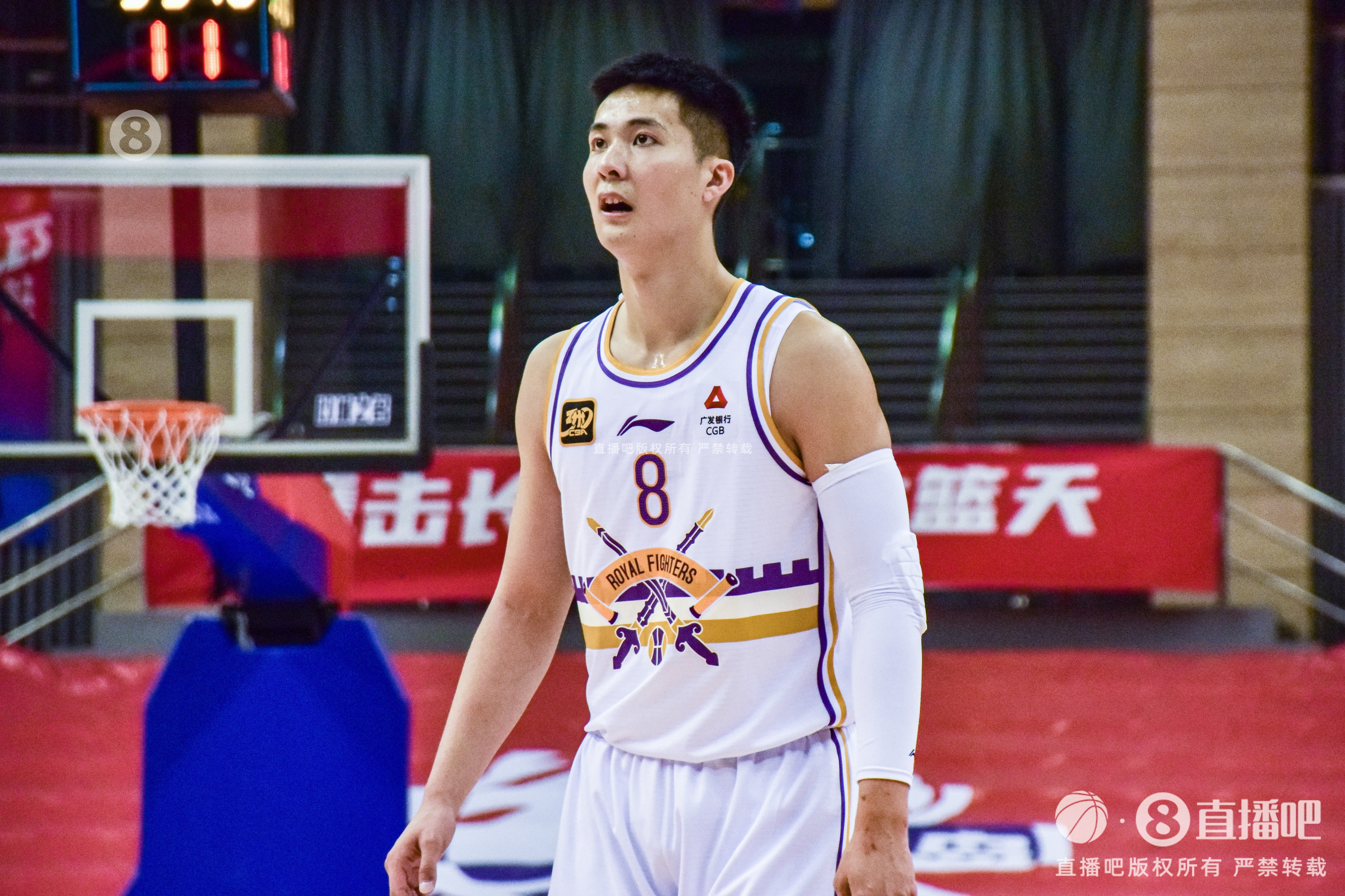 高效！朱松瑋12投9中&三分4中3 砍下24分4板1助